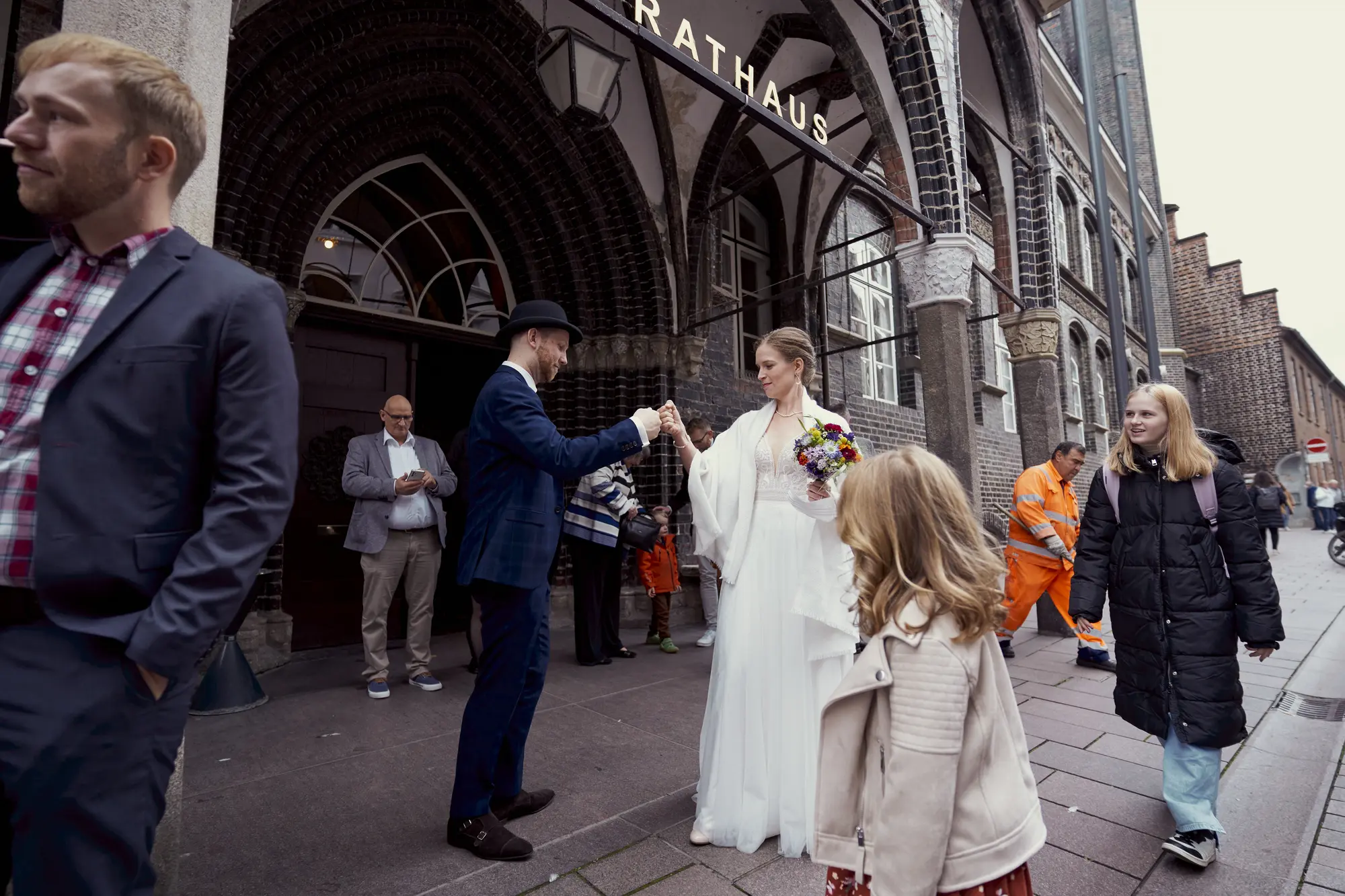 Eine standesamtliche Trauung mitten in der Lübecker Altstadt – Hochzeitsfotograf Lübeck